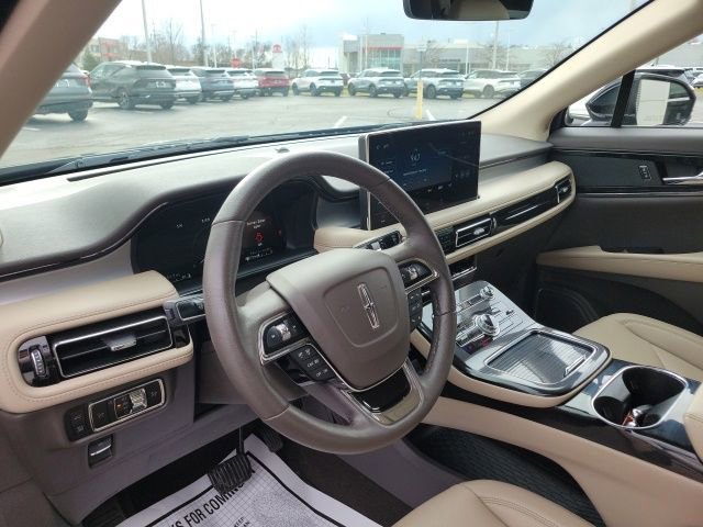 Certified 2023 Lincoln Nautilus FWD image 28