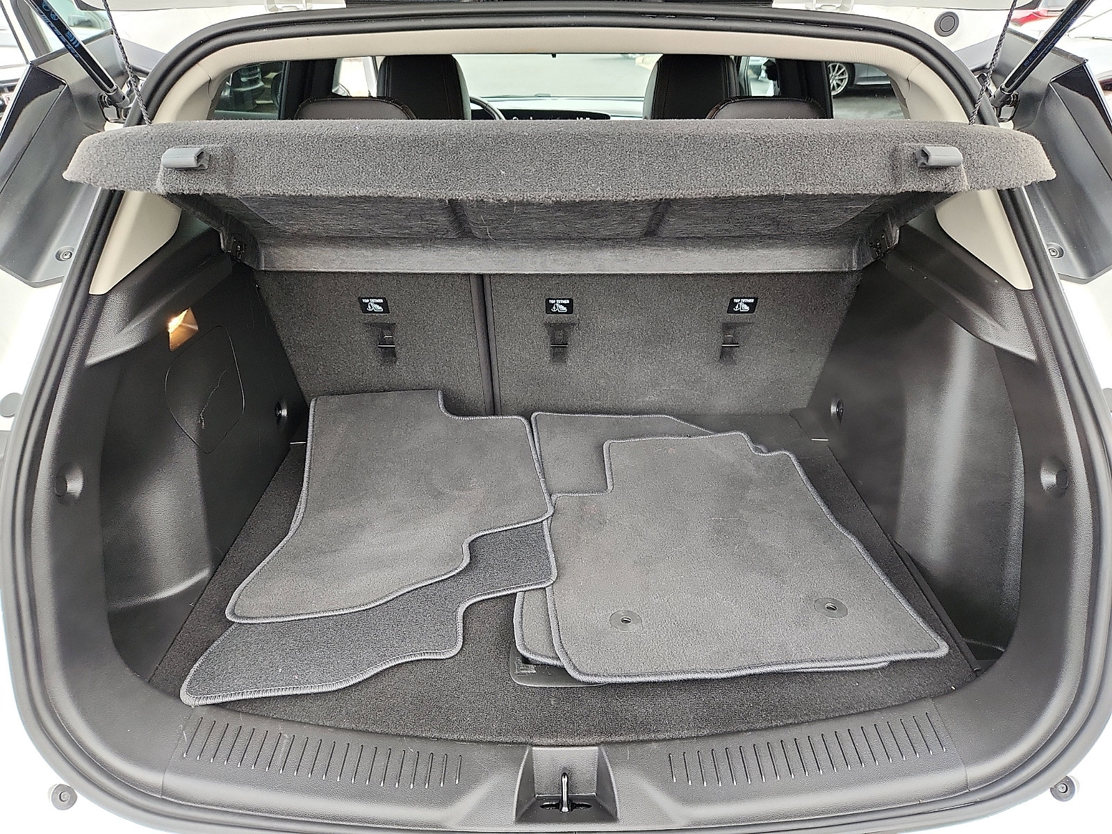 Used 2024 Buick Encore GX Sport Touring image 29