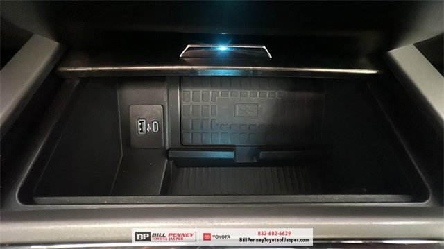 Used 2022 Ford F250 Lariat w/ Lariat Ultimate Package image 24