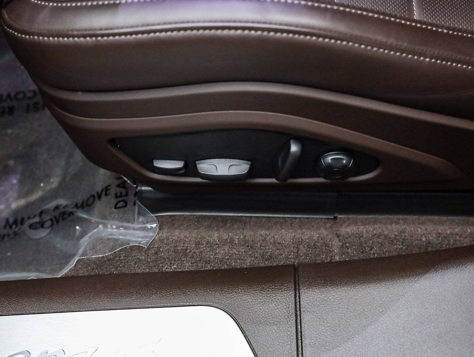 Used 2026 Porsche Panamera 4 image 25