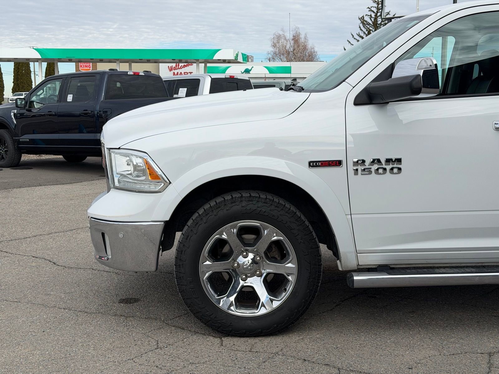 Used 2018 RAM 1500 Laramie image 12