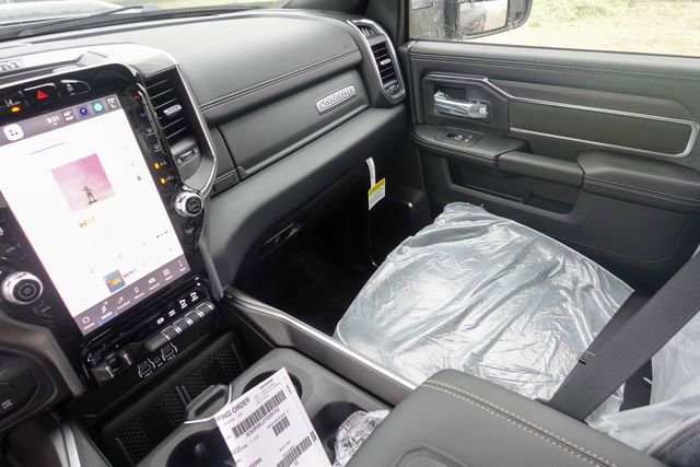 New 2026 RAM 3500 Laramie w/ Night Edition AWD/4WD image 22