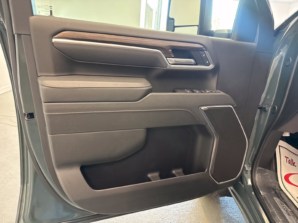 New 2026 Chevrolet Silverado 3500 LT AWD/4WD image 13
