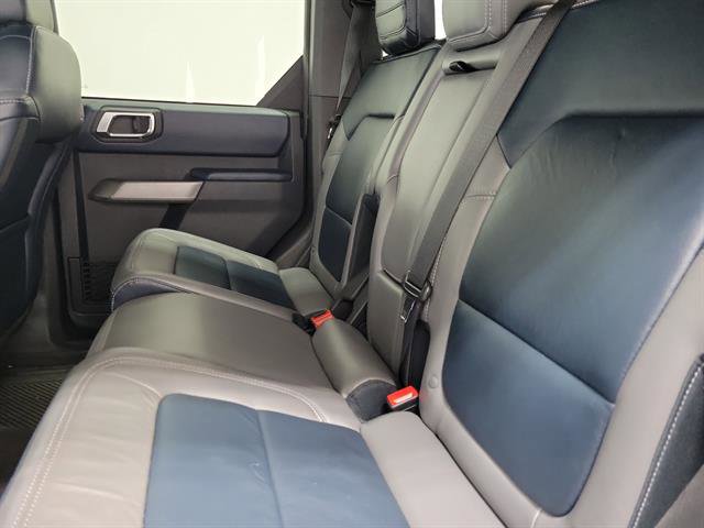Used 2022 Ford Bronco Outer Banks image 10