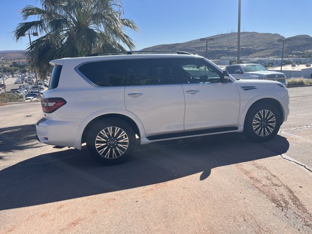 Used 2023 Nissan Armada SL w/ Midnight Edition Package AWD/4WD image 6