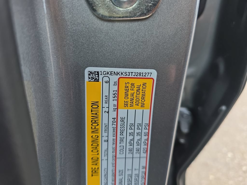 New 2026 GMC Acadia Elevation w/ LPO, Floor Liner Package FWD image 41