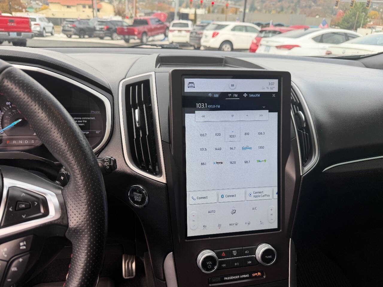 Used 2021 Ford Edge ST-Line w/ Class II Trailer Tow Package image 11