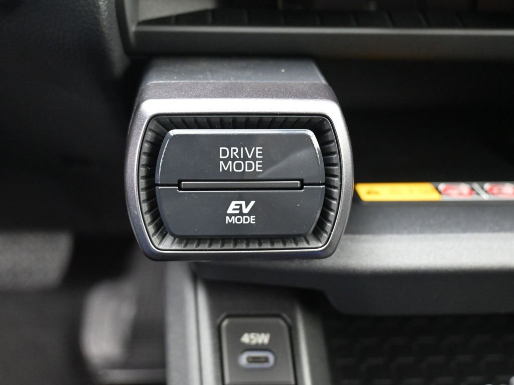 Certified 2026 Toyota RAV4 FWD image 23