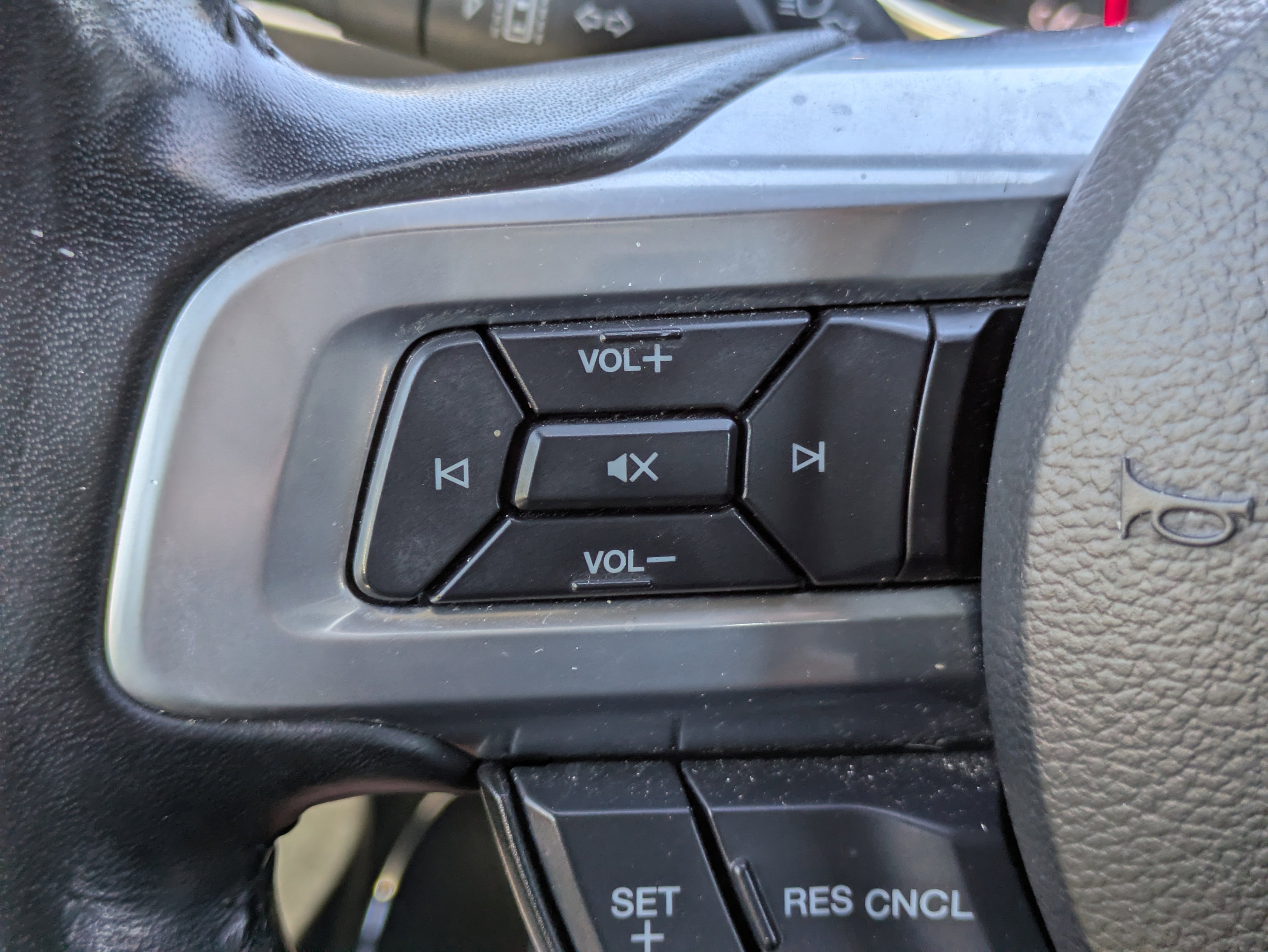 Used 2023 Ford Mustang Premium image 14