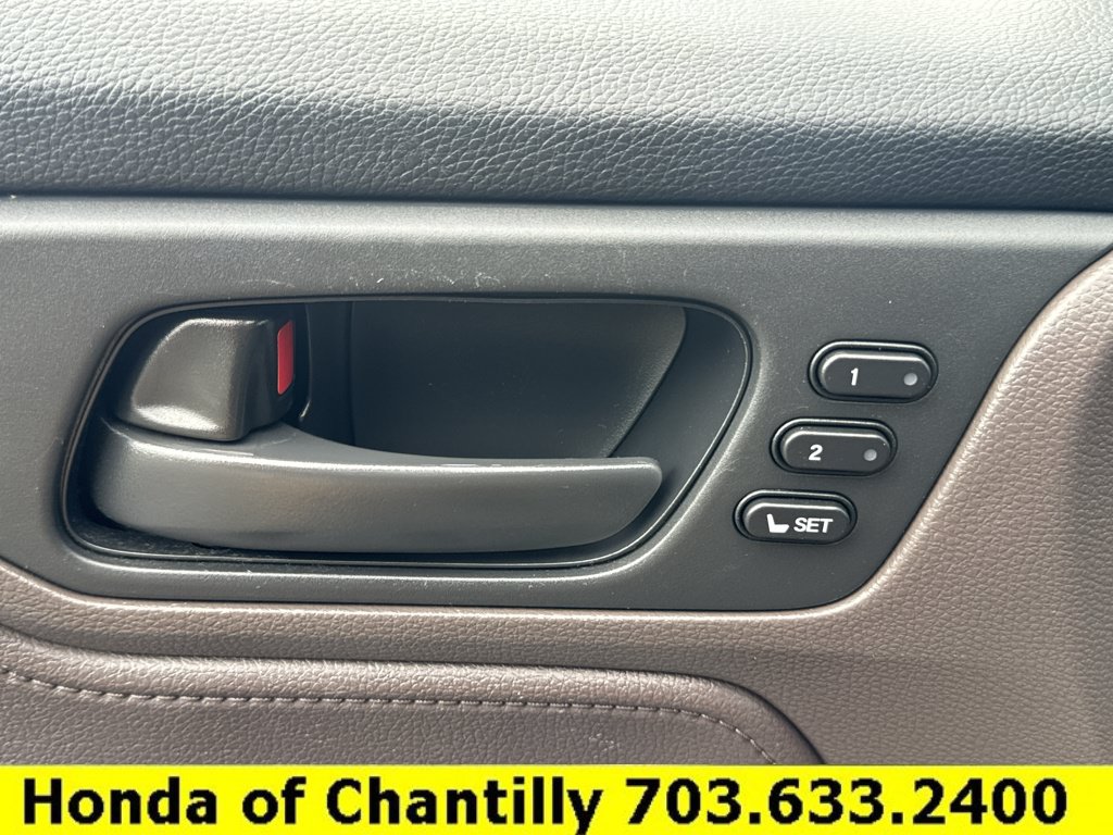 Used 2019 Honda Odyssey EX-L image 25