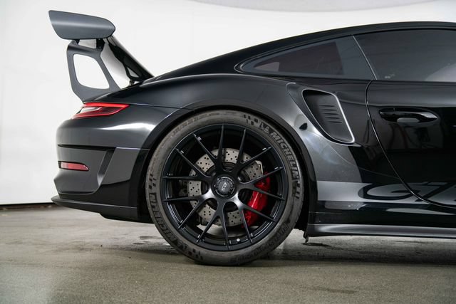 Used 2019 Porsche 911 GT3 RS w/ Weissach Package RWD image 10