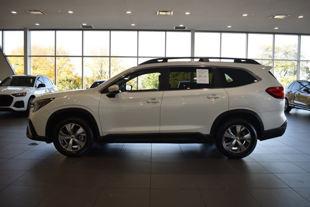 Used 2024 Subaru Ascent Premium w/ Convenience Package image 8