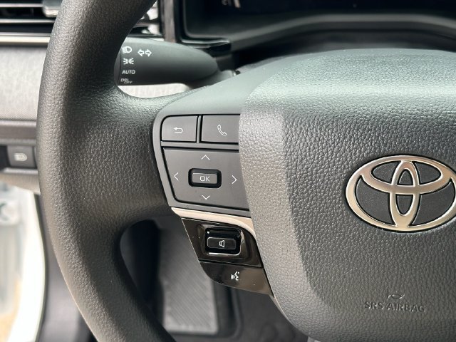 New 2026 Toyota Camry LE FWD image 12