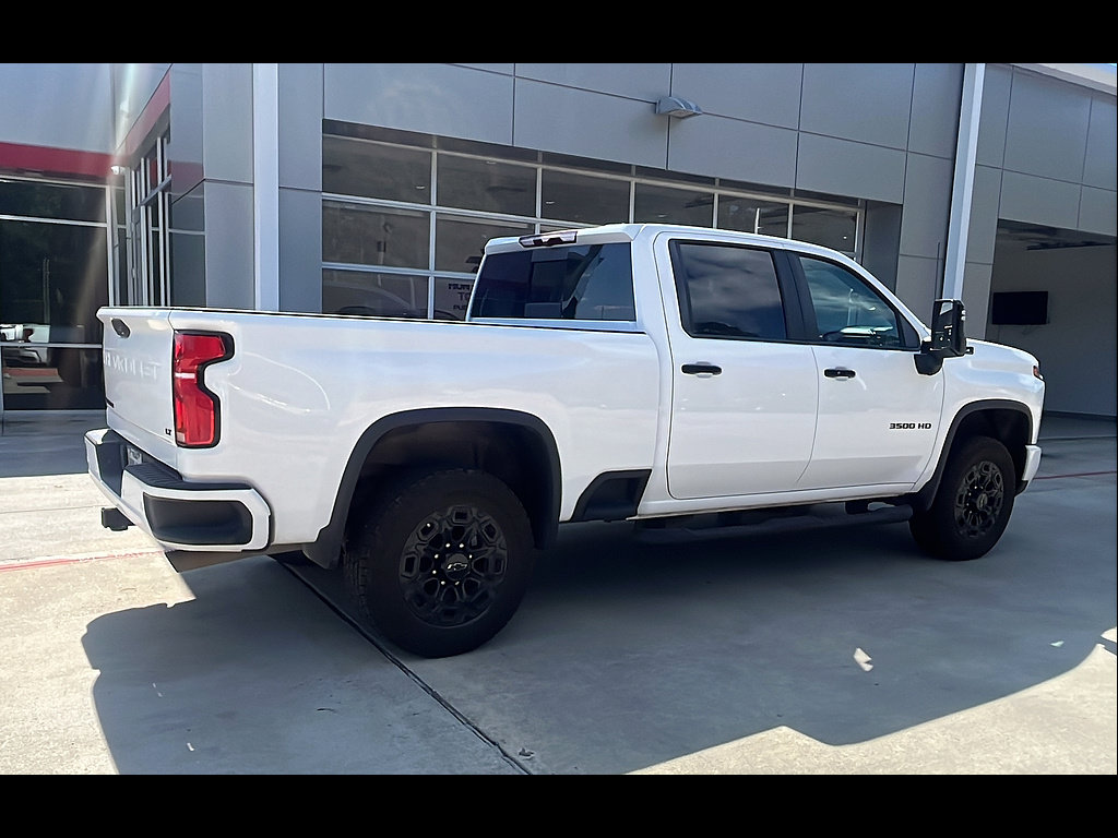 Used 2024 Chevrolet Silverado 3500 LT w/ Z71 Sport Edition AWD/4WD image 2