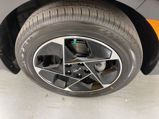 New 2025 Kia Soul EX image 11