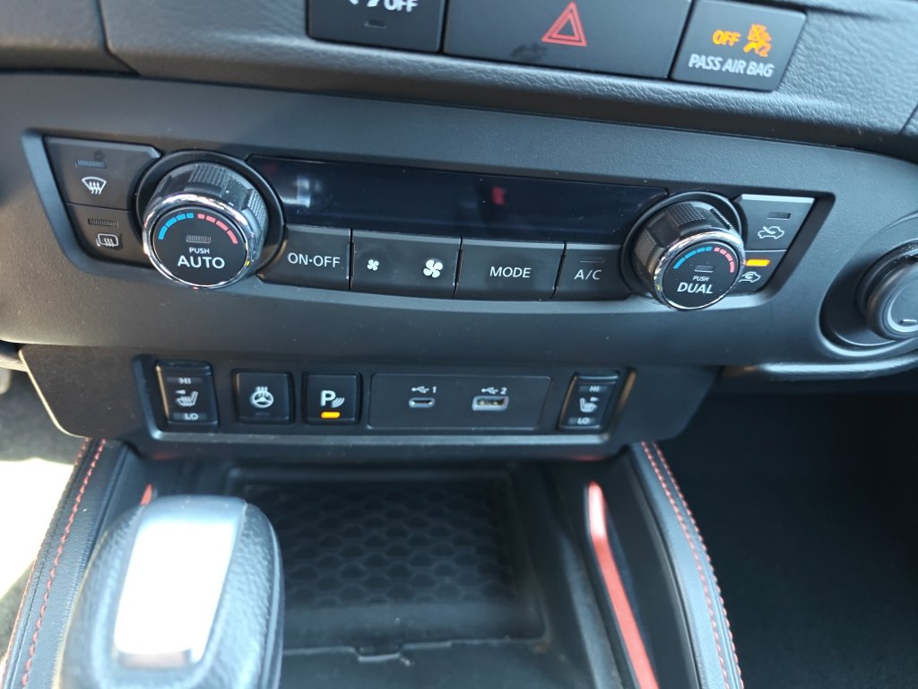 Used 2023 Nissan Frontier PRO-4X w/ Pro Convenience Package image 17