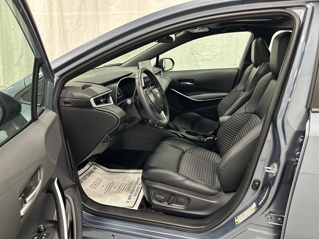 Used 2026 Toyota Corolla XSE FWD image 10