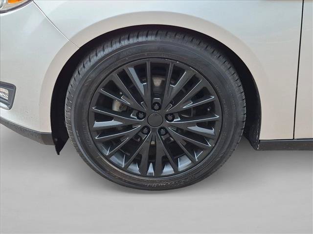 Used 2017 Ford Focus Titanium FWD image 23