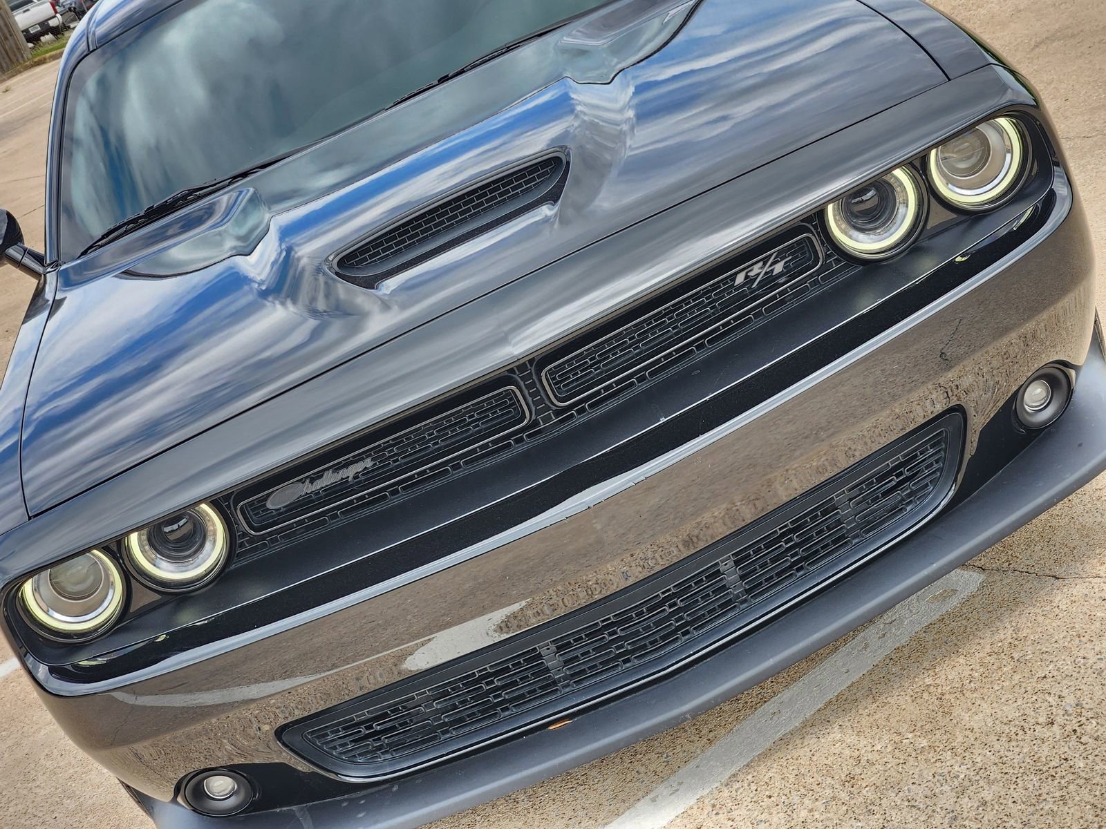 Used 2021 Dodge Challenger R/T w/ Performance Handling Group RWD image 14