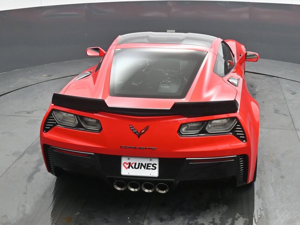 Used 2015 Chevrolet Corvette Z06 w/ 3LZ Preferred Equipment Group image 27