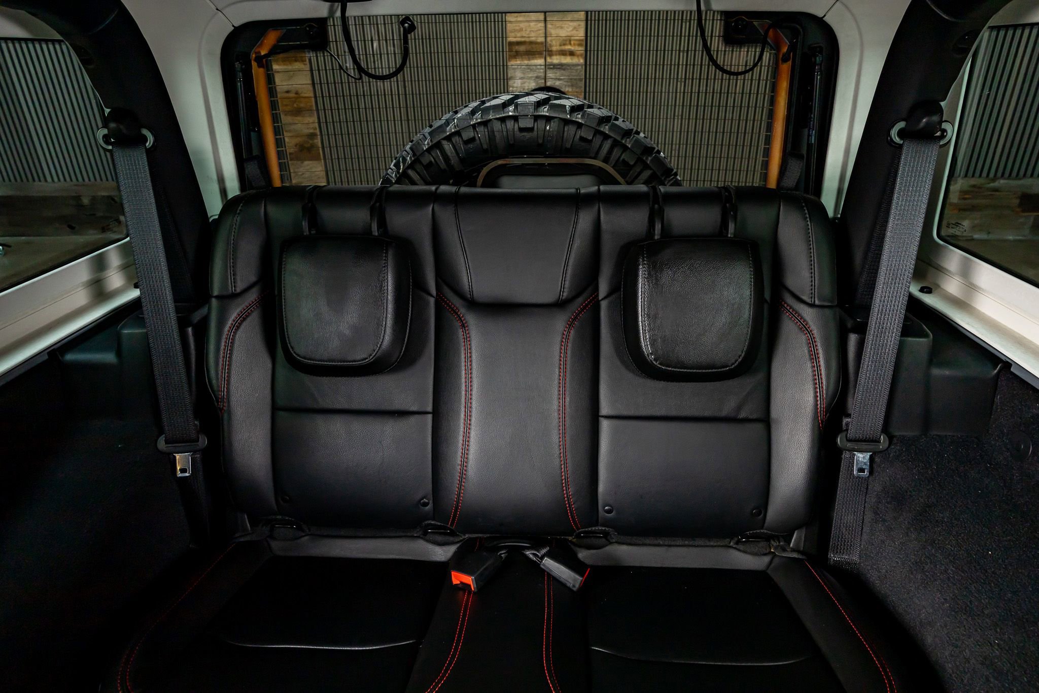 Used 2022 Jeep Wrangler Rubicon AWD/4WD image 31
