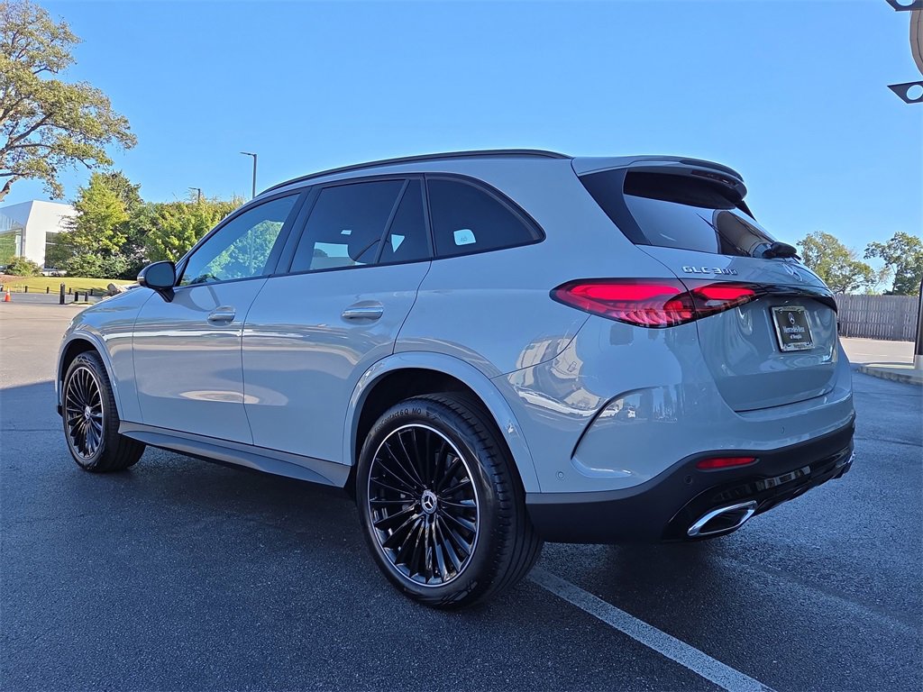 New 2026 Mercedes-Benz GLC 300 image 3