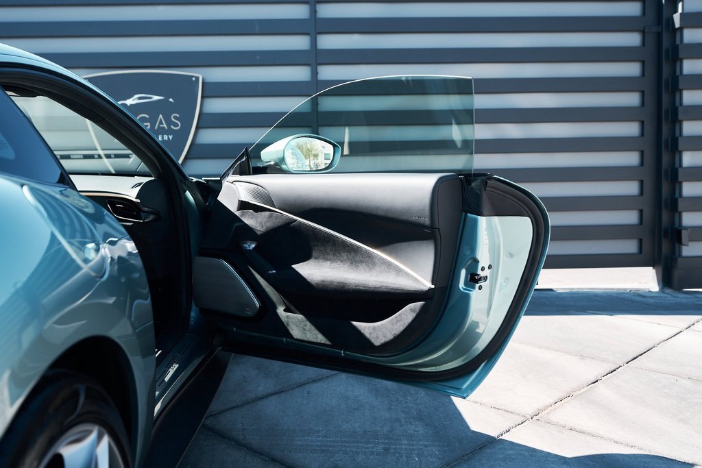 Used 2022 Ferrari Roma Base image 26