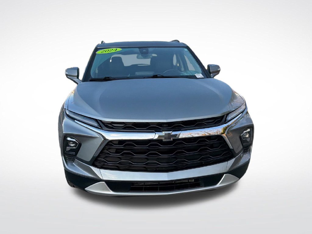 Used 2024 Chevrolet Blazer LT FWD image 9