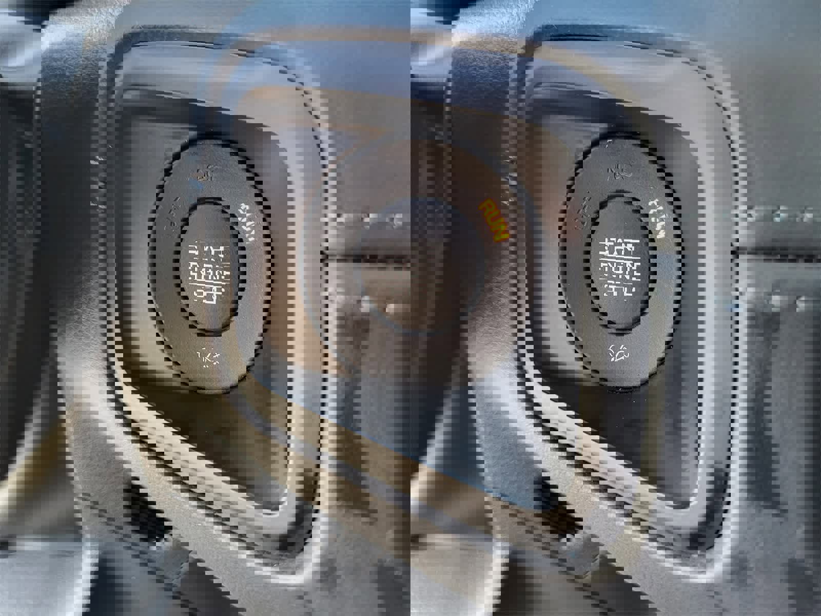 Used 2024 Jeep Wrangler Unlimited Rubicon w/ Convenience Group image 21