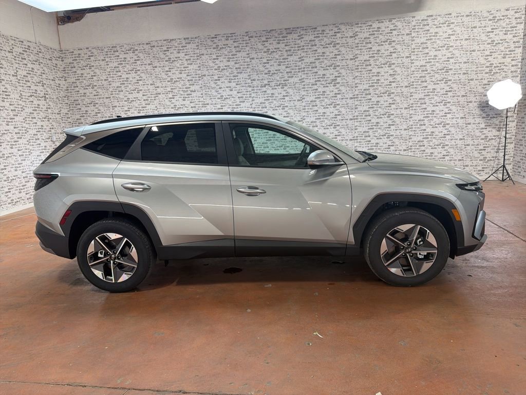 New 2026 Hyundai Tucson SEL image 8