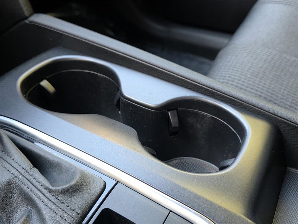 Used 2019 Hyundai Santa Fe SE image 23