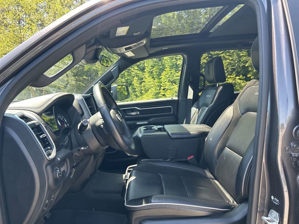 Used 2023 RAM 1500 Laramie AWD/4WD image 24