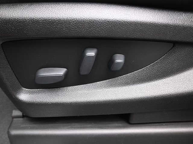 Used 2019 GMC Yukon SLT image 9