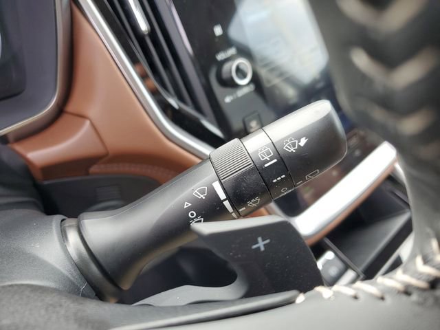 Used 2025 Subaru Outback Touring XT w/ Popular Package #2 image 24