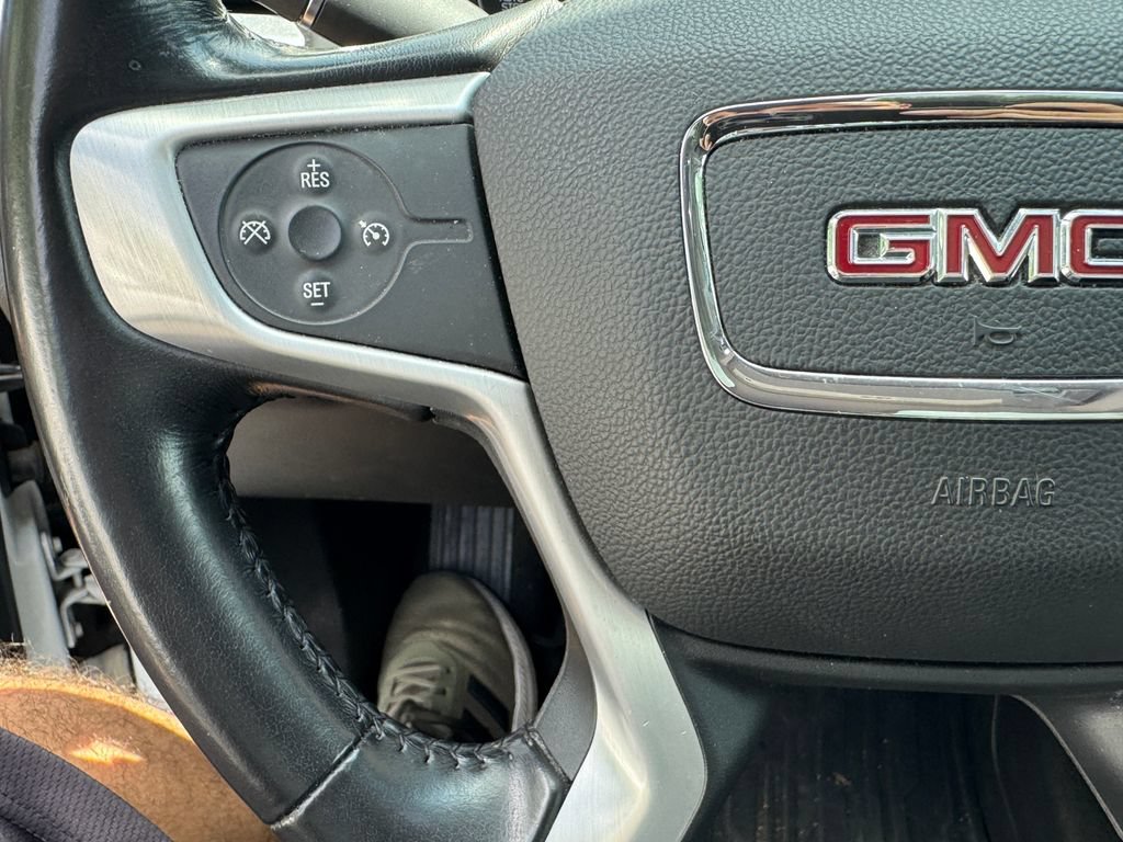 Used 2020 GMC Acadia SLE w/ Driver Convenience Package AWD/4WD image 23