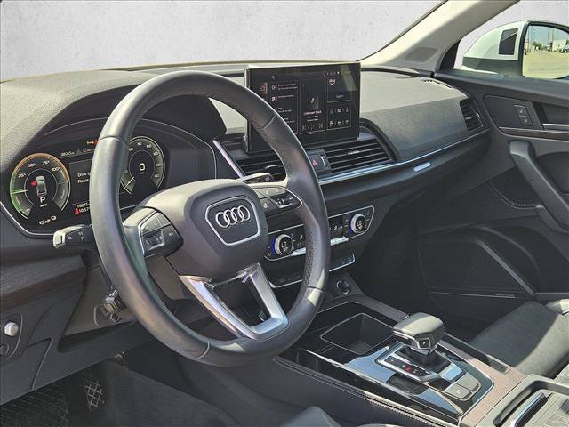 Certified 2024 Audi Q5 e Prestige w/ Prestige Package AWD/4WD image 13