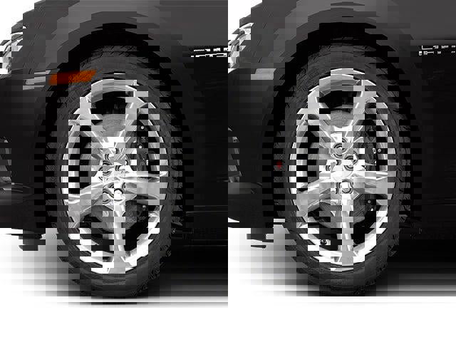 Used 2014 Chevrolet Camaro SS w/ RS Package RWD image 11