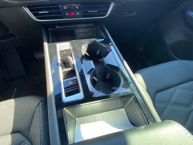 Used 2024 Volkswagen Atlas Cross Sport SE image 16