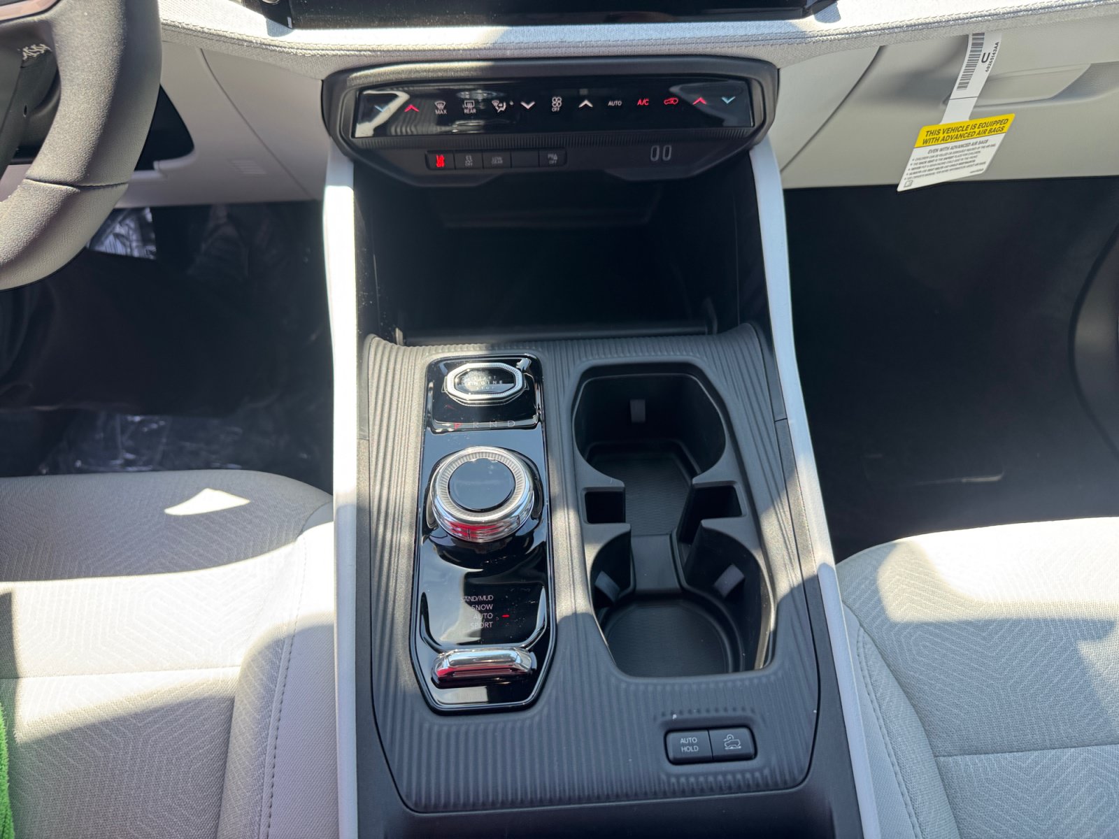 New 2026 Jeep Cherokee Laredo AWD/4WD image 31