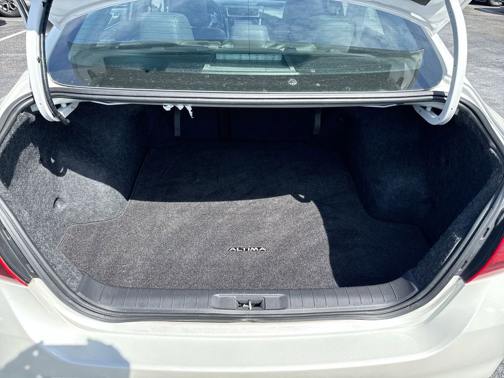 Used 2018 Nissan Altima 2.5 SR w/ SR Special Edition image 24