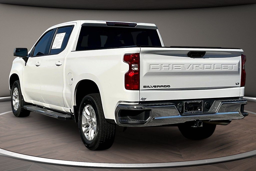 Used 2022 Chevrolet Silverado 1500 LT w/ Protection Package RWD image 4