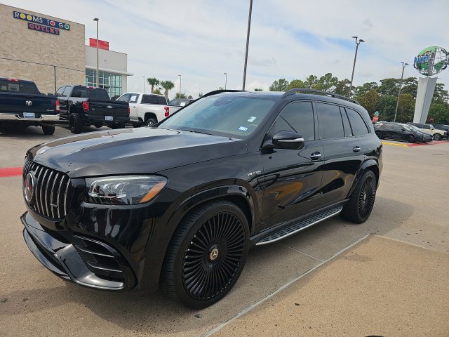 Used 2024 Mercedes-Benz GLS 63 AMG 4MATIC image 10