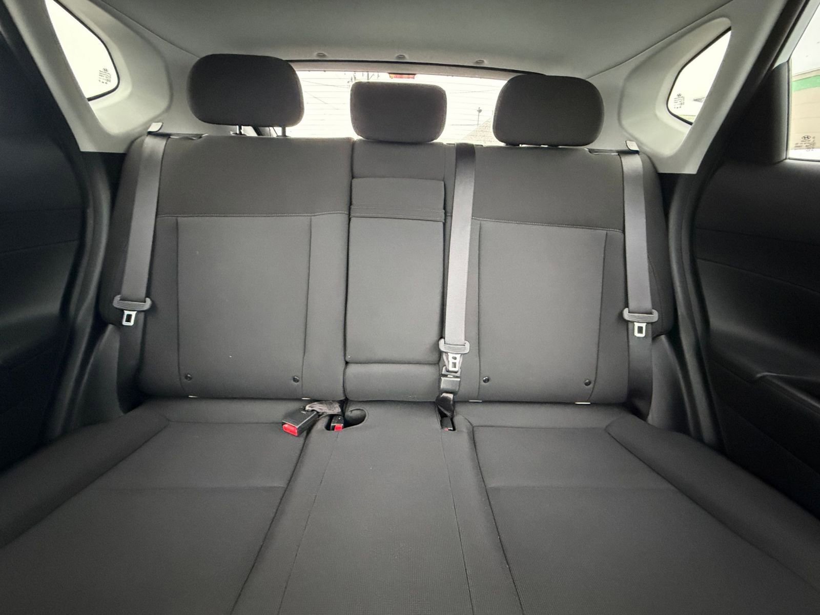 Used 2025 Hyundai Kona SEL image 38