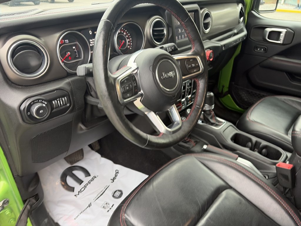 Used 2019 Jeep Wrangler Unlimited Rubicon w/ Cold Weather Group AWD/4WD image 10