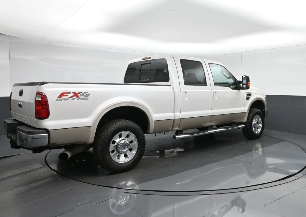 Used 2010 Ford F250 Lariat image 7