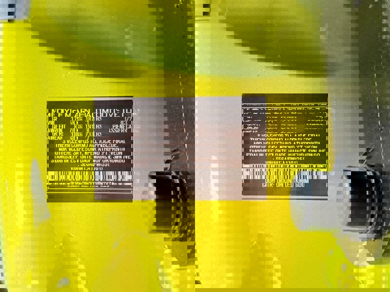 Used 2023 McLaren Artura image 31