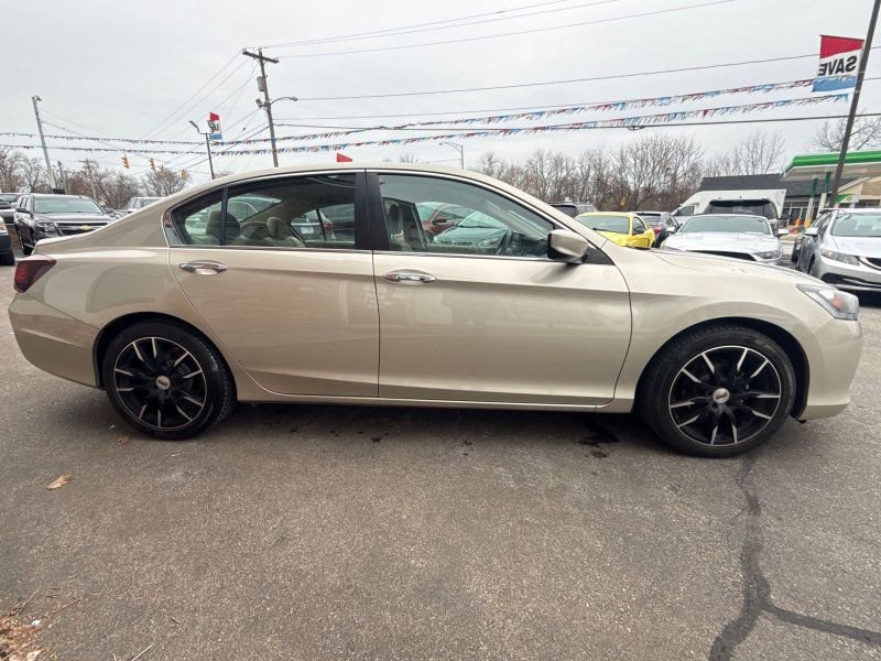 Used 2014 Honda Accord LX image 4