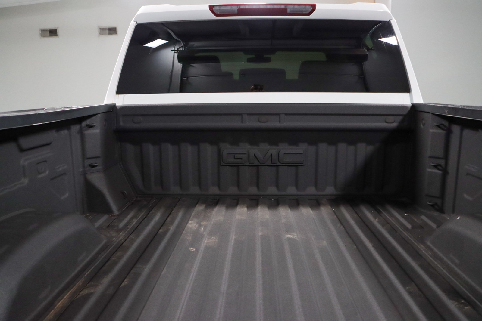 Used 2021 GMC Sierra 2500 SLE w/ SLE Value Package; AWD/4WD image 30