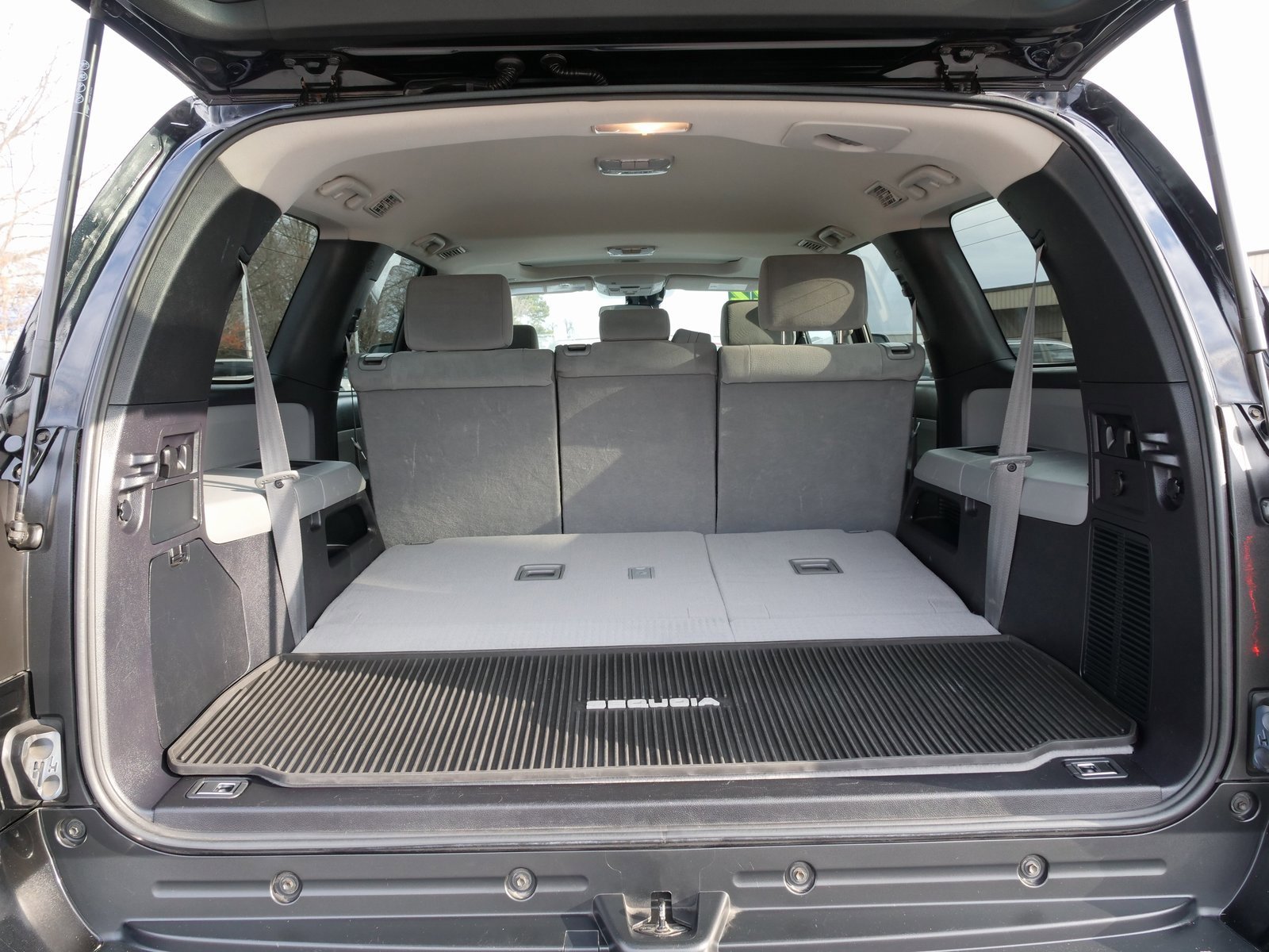 Used 2022 Toyota Sequoia SR5 image 14