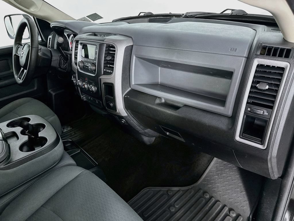 Used 2016 RAM 2500 Tradesman w/ Chrome Appearance Group AWD/4WD image 28